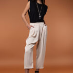 SLEEVELESS TOP WITH PADS ZOE BLACK HELMI