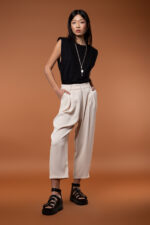 SLEEVELESS TOP WITH PADS ZOE BLACK HELMI