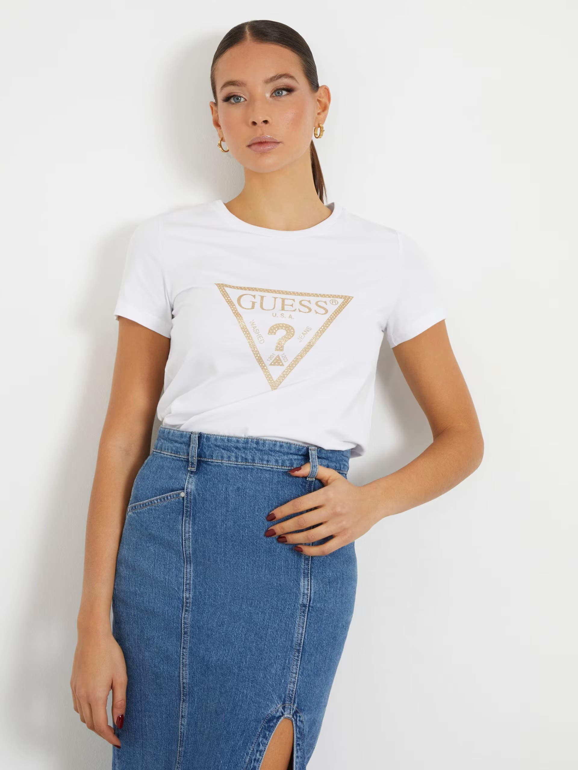 W4RI69J1314-G011 Elastic t-shirt with triangular logo GUESS - Image 1