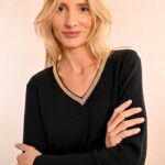 Iridescent V-neck sweater MOLLY BRACKEN