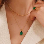 Mini Drop Ring / Majestic Green CAROLINE SVEDBOM - Image 3