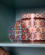 ΓΟΥΡΑΚΙ ΡΟΔΙ "ΤΥΧΗ" PLEXIGLASS ΕΠΙΤΡΑΠΕΖΙΟ LIFELIKES - Image 2