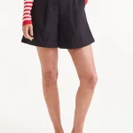 Μαύρο σορτς με κουμπί COMPANIA FANTASTICA SS25