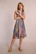 Κοντό πλισέ εμπριμέ φόρεμα MOLLY BRACKEN SS25 - Image 3