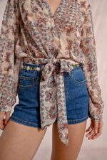 Μπλούζα εμπριμέ και ημιδιάφανη MOLLY BRACKEN SS25 - Image 9