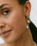 Beach Pearls Hoops Offwhite Gold EDBLAD SS25 - Image 3