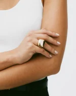 Mira Maxi Ring Gold EDBLAD SS25 - Image 3
