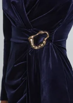 Μίντι εφαρμοστό φόρεμα με όψη βελούδου LYNNE FW25-26 - Image 5
